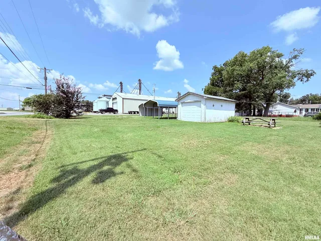 $49,900 | 103 Baltimore Street, Ridgway, IL 62979