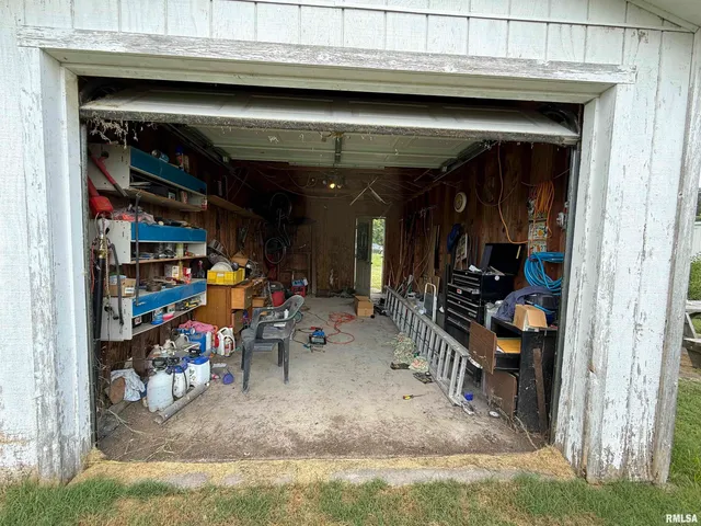 $49,900 | 103 Baltimore Street, Ridgway, IL 62979