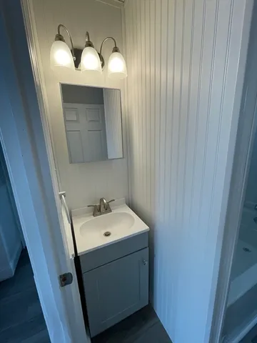 $1,700 | 318 Elm, Unit 1, North Attleboro, MA 02760