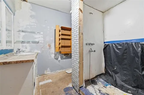 $150,000 | 96 Meanor Street, Imperial, PA 15126