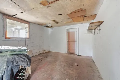 $150,000 | 96 Meanor Street, Imperial, PA 15126