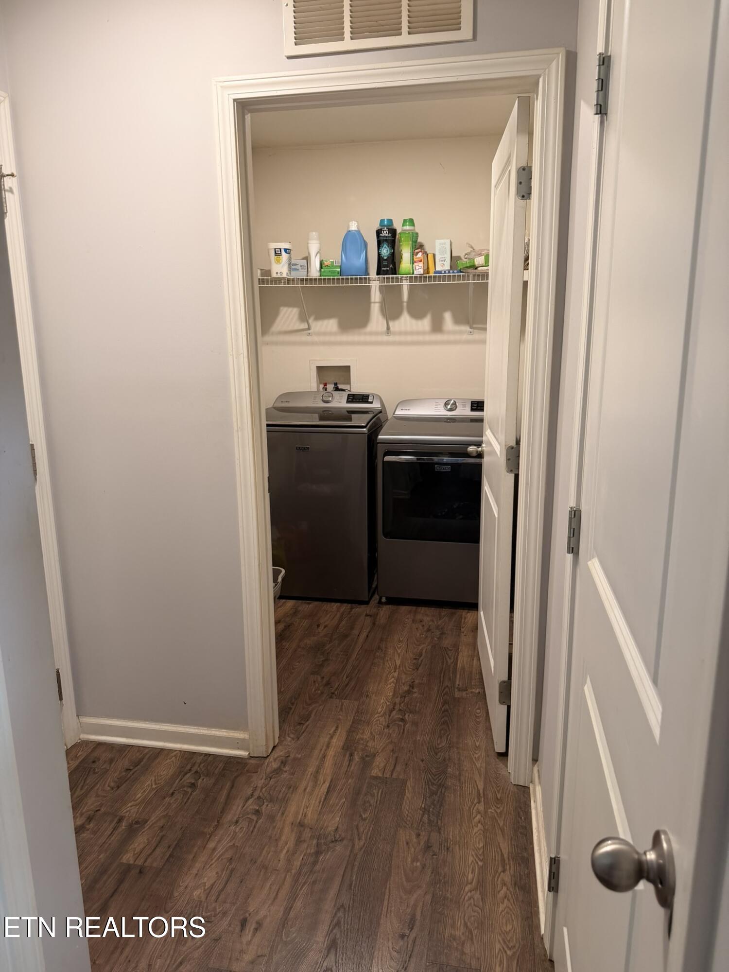 9443 Avian Forest Lane Heiskell, TN 37754 - Photo 15 of 28 Hallway to Laundry
