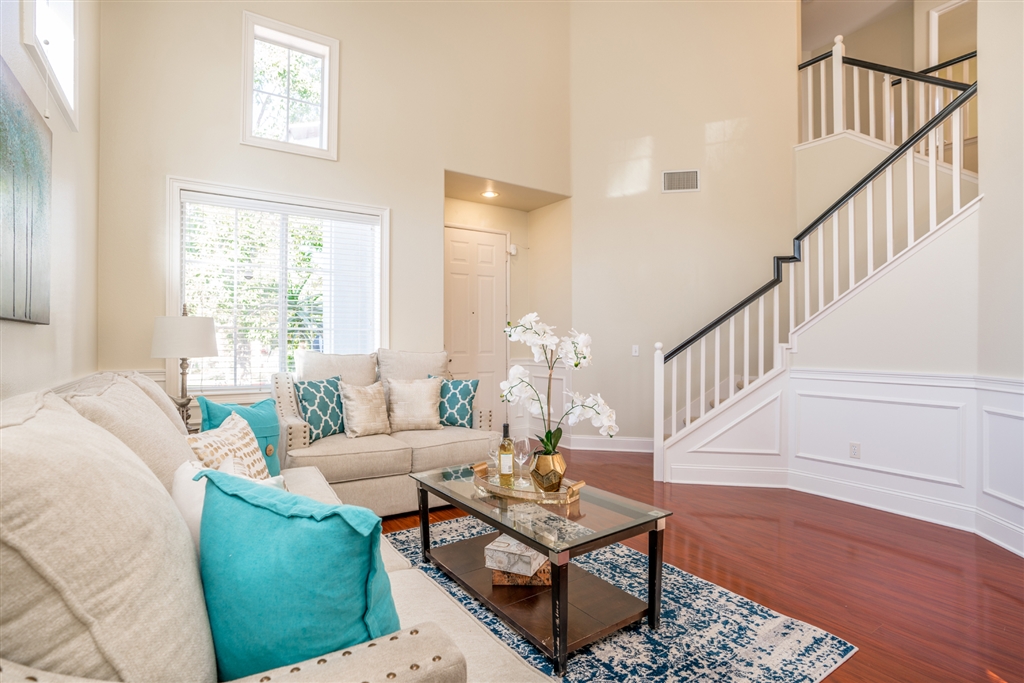 11550 Village Ridge Road San Diego, CA 92131 - Photo 6 of 25