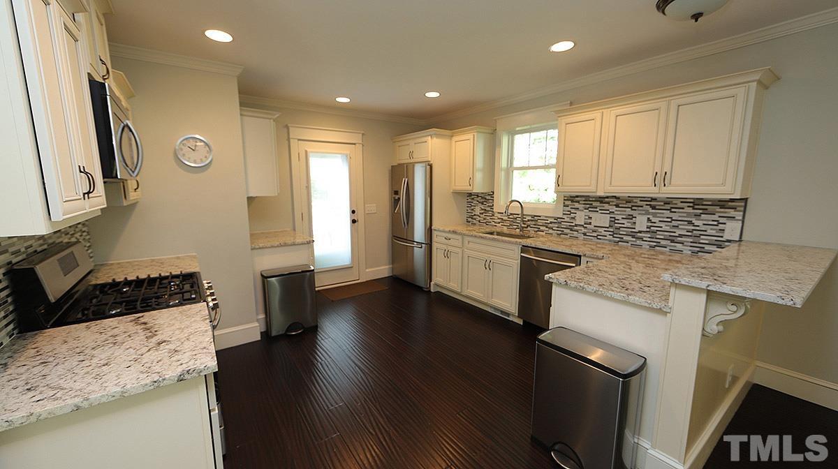 108 Georgetown Road Raleigh, NC 27608 - Photo 4 of 14