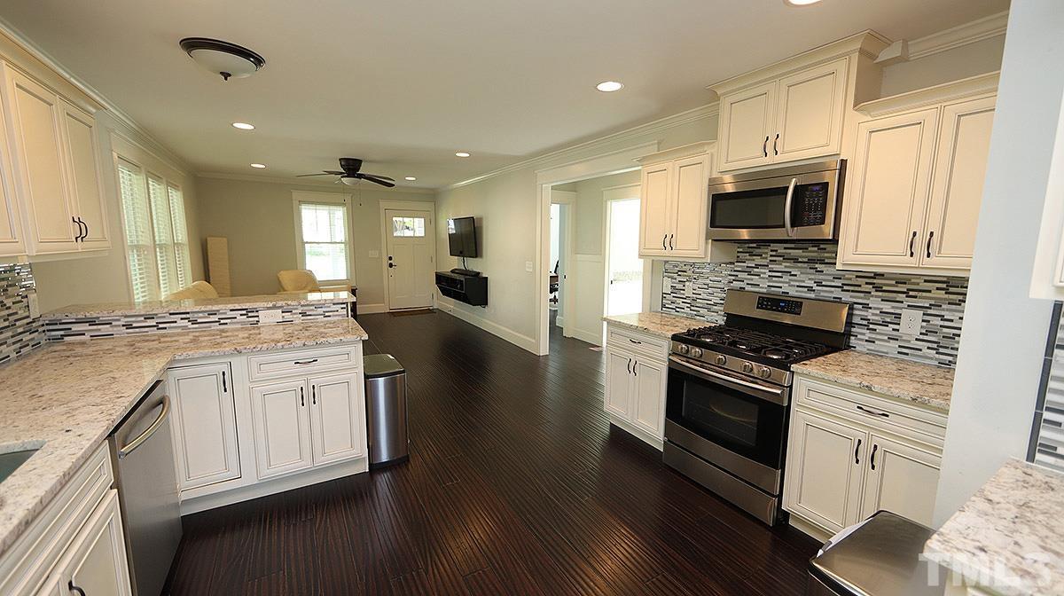 108 Georgetown Road Raleigh, NC 27608 - Photo 5 of 14