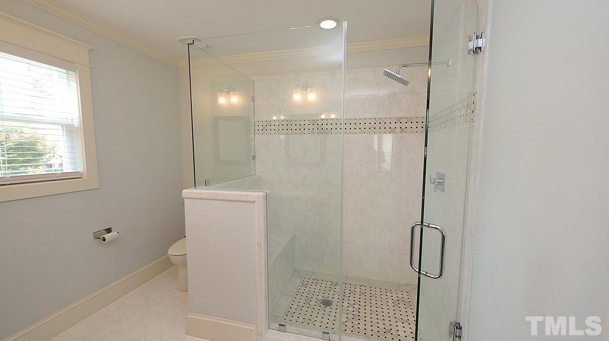 108 Georgetown Road Raleigh, NC 27608 - Photo 8 of 14