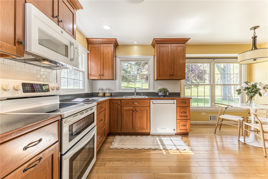 12 Mountain Rise Perinton, NY 14450 - Photo 10 of 41