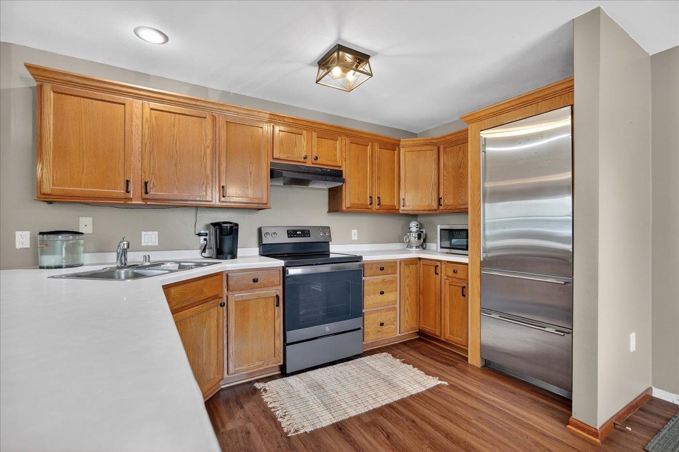 3510 Manchester Road Madison, WI 53719 - Photo 10 of 51