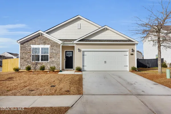 $2,400 | 501 Dakota Avenue, New Bern, NC 28560