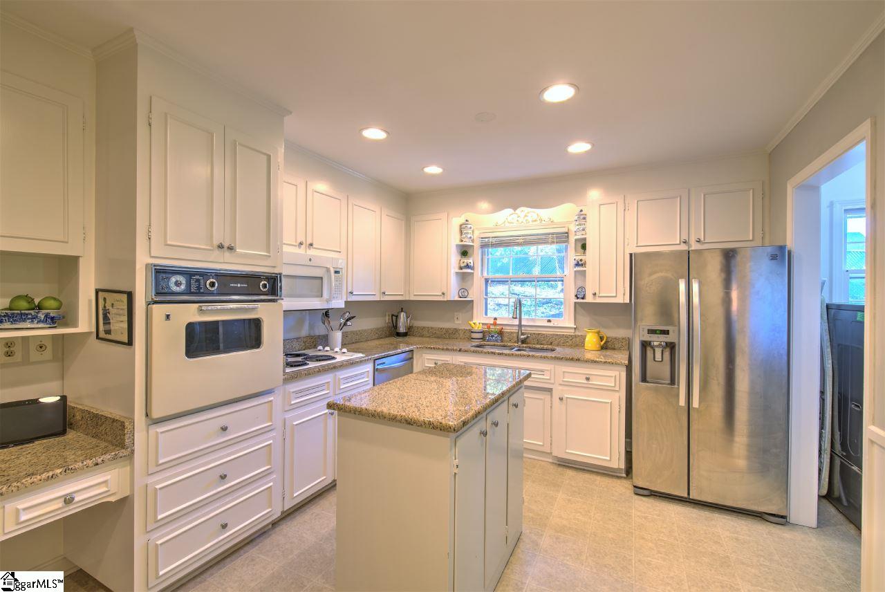 250 Laurel Road Greer, SC 29651 - Photo 18 of 36
