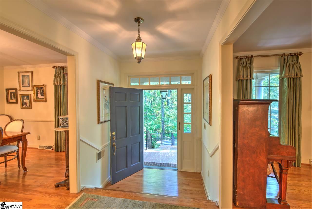 250 Laurel Road Greer, SC 29651 - Photo 4 of 36