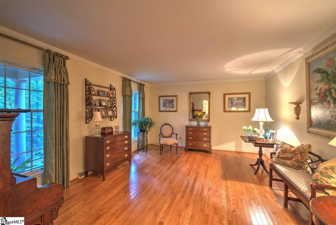 250 Laurel Road Greer, SC 29651 - Photo 6 of 36