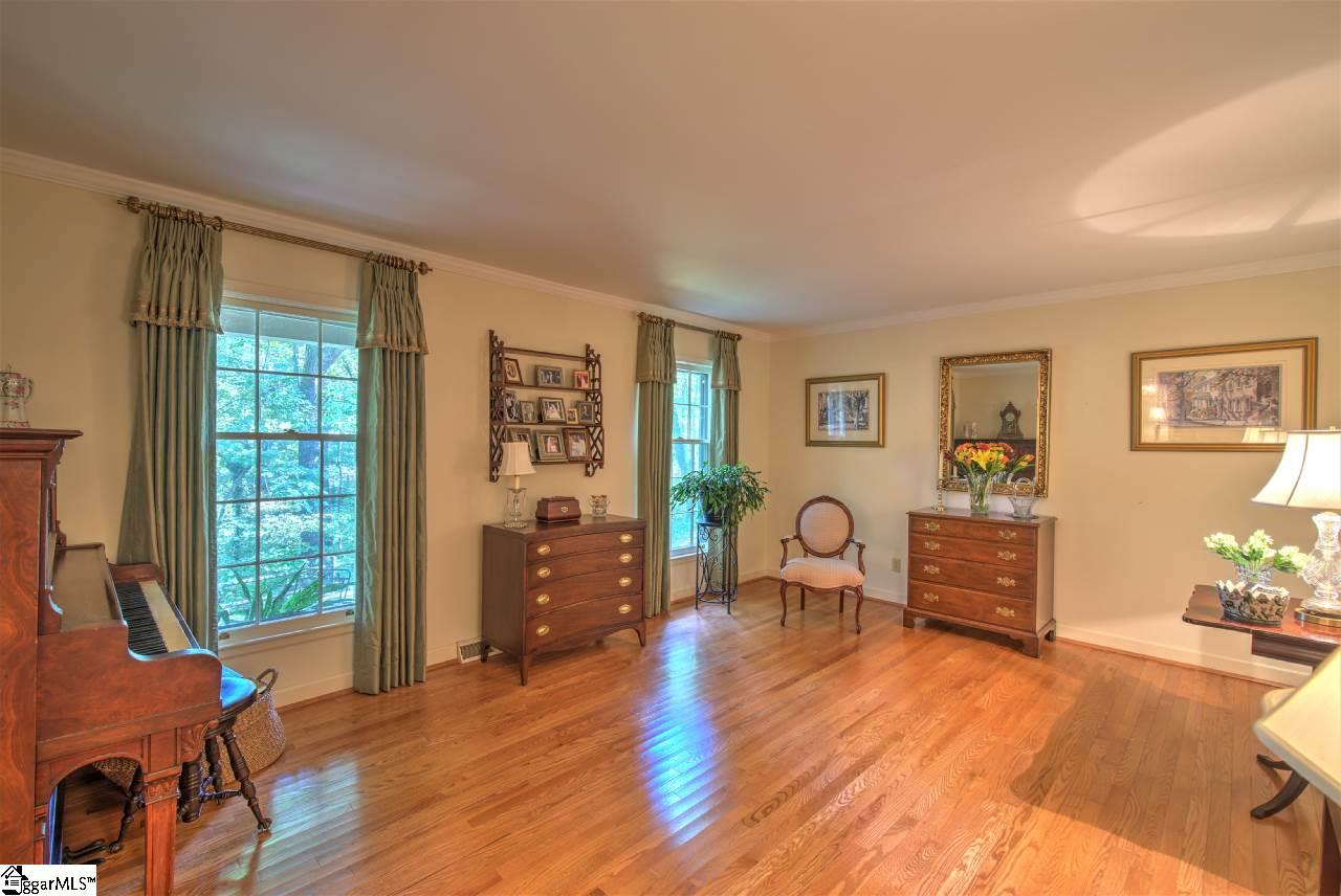 250 Laurel Road Greer, SC 29651 - Photo 7 of 36
