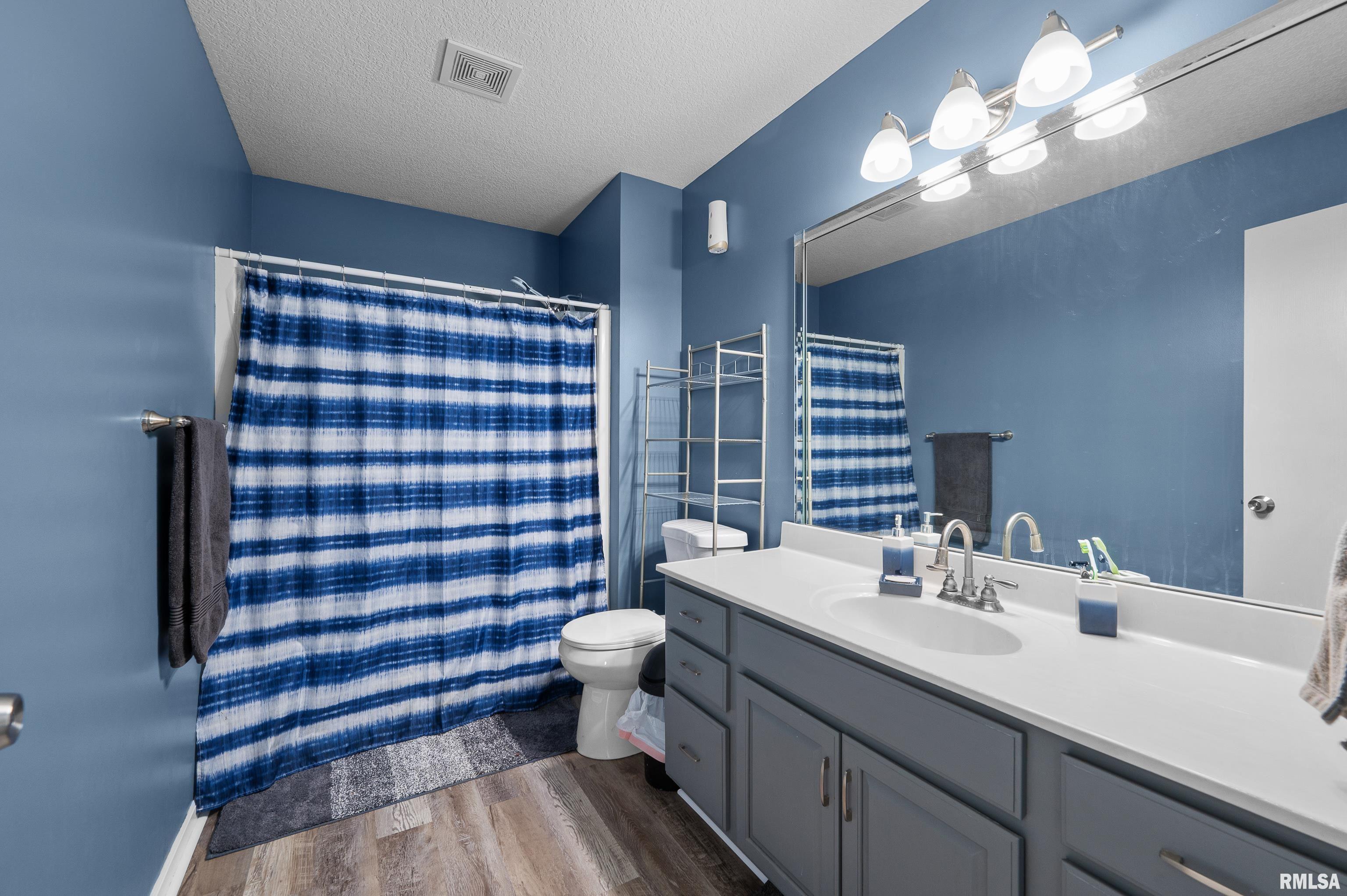 2008 Plum Tree Road Bettendorf, IA 52722 - Photo 26 of 47 Gallery Image 26