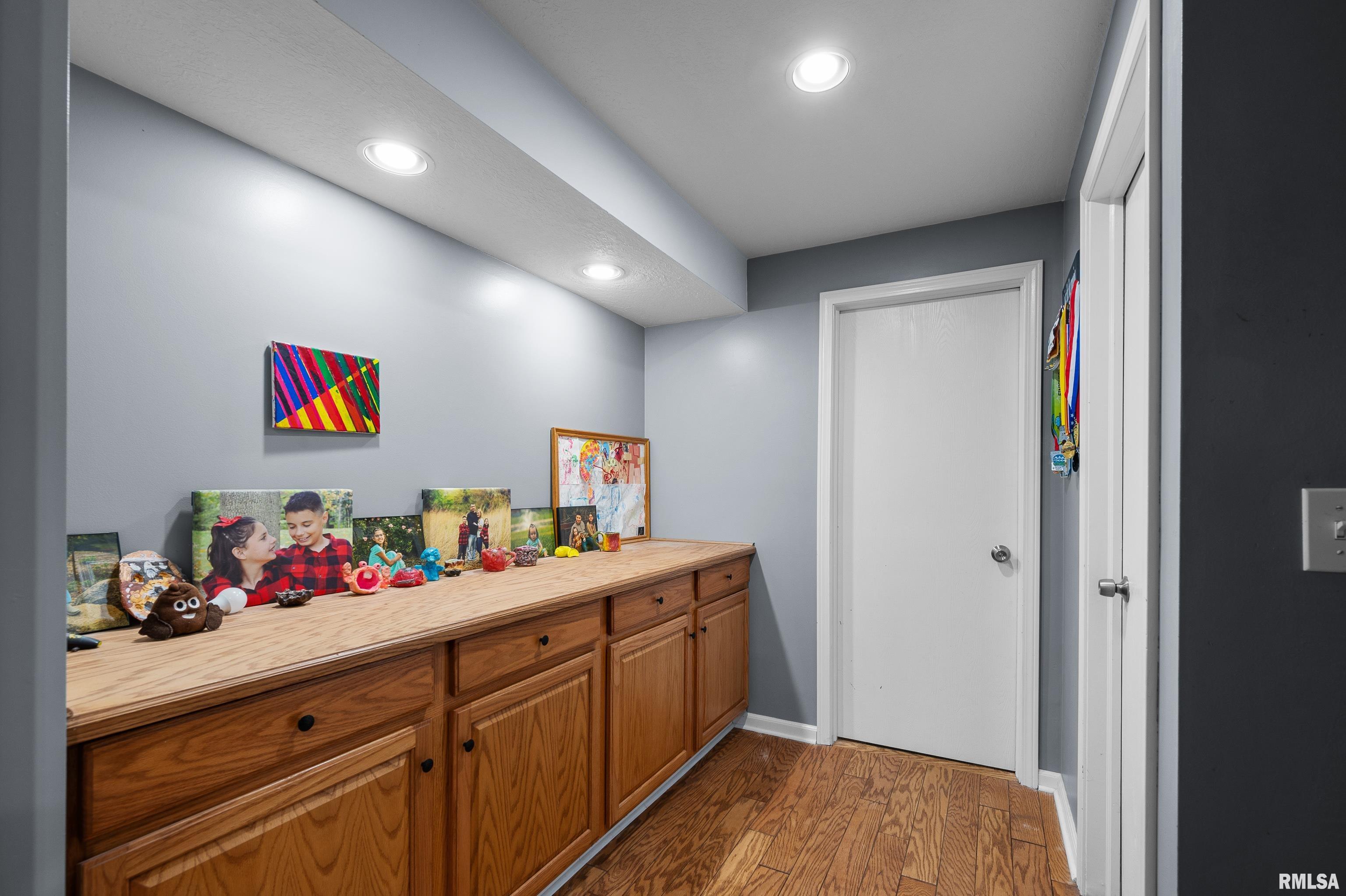 2008 Plum Tree Road Bettendorf, IA 52722 - Photo 30 of 47 Gallery Image 30