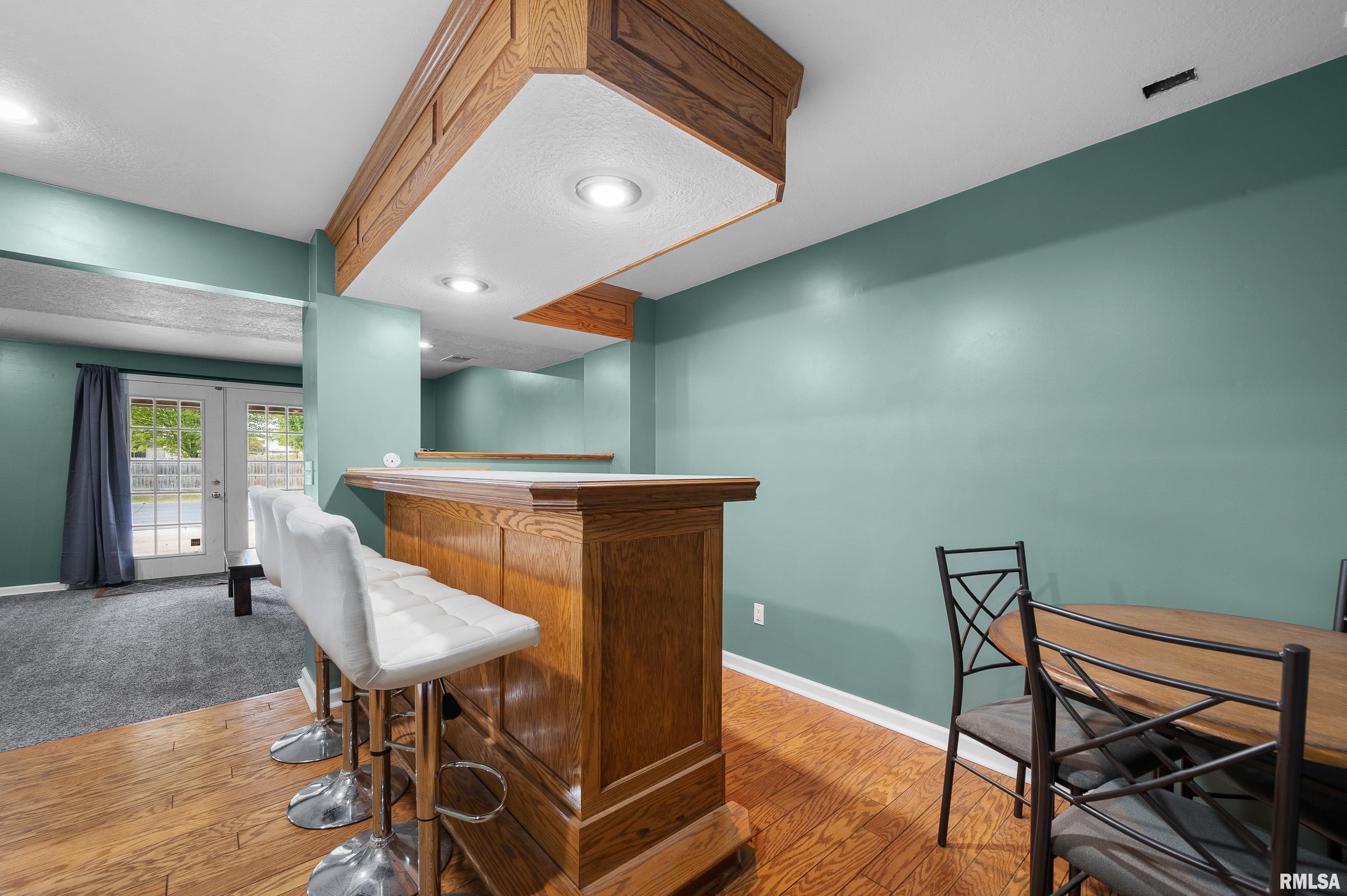 2008 Plum Tree Road Bettendorf, IA 52722 - Photo 32 of 47 Gallery Image 32