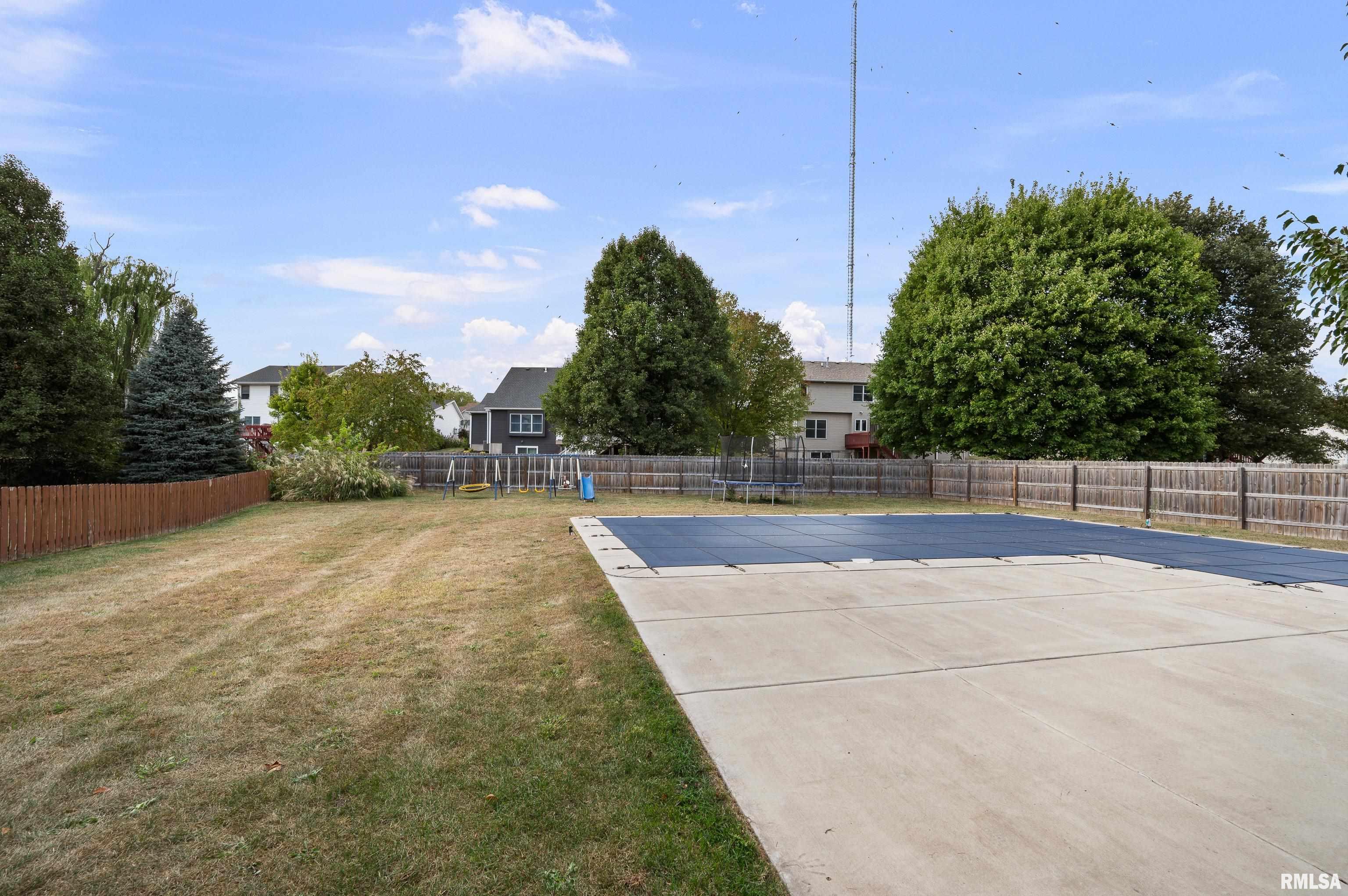 2008 Plum Tree Road Bettendorf, IA 52722 - Photo 41 of 47 Gallery Image 41