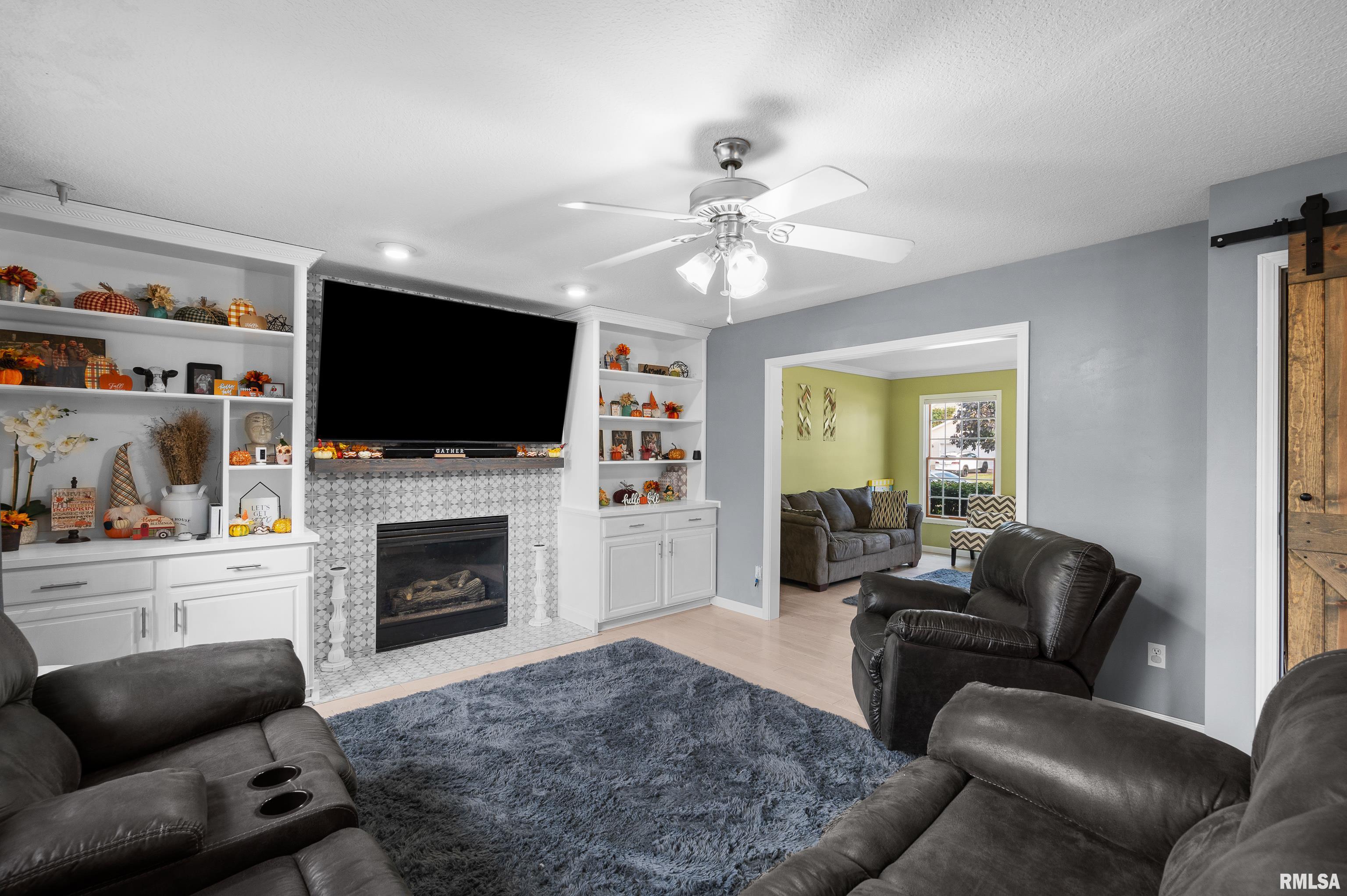 2008 Plum Tree Road Bettendorf, IA 52722 - Photo 6 of 47 Gallery Image 6