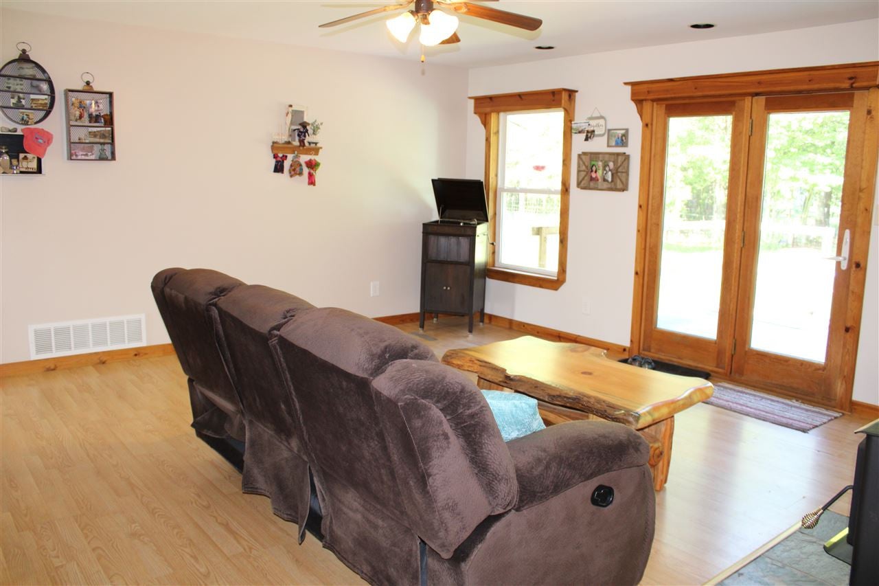 9305 Murphy Road Roscommon, MI 48653 - Photo 7 of 28 Gallery Image 7