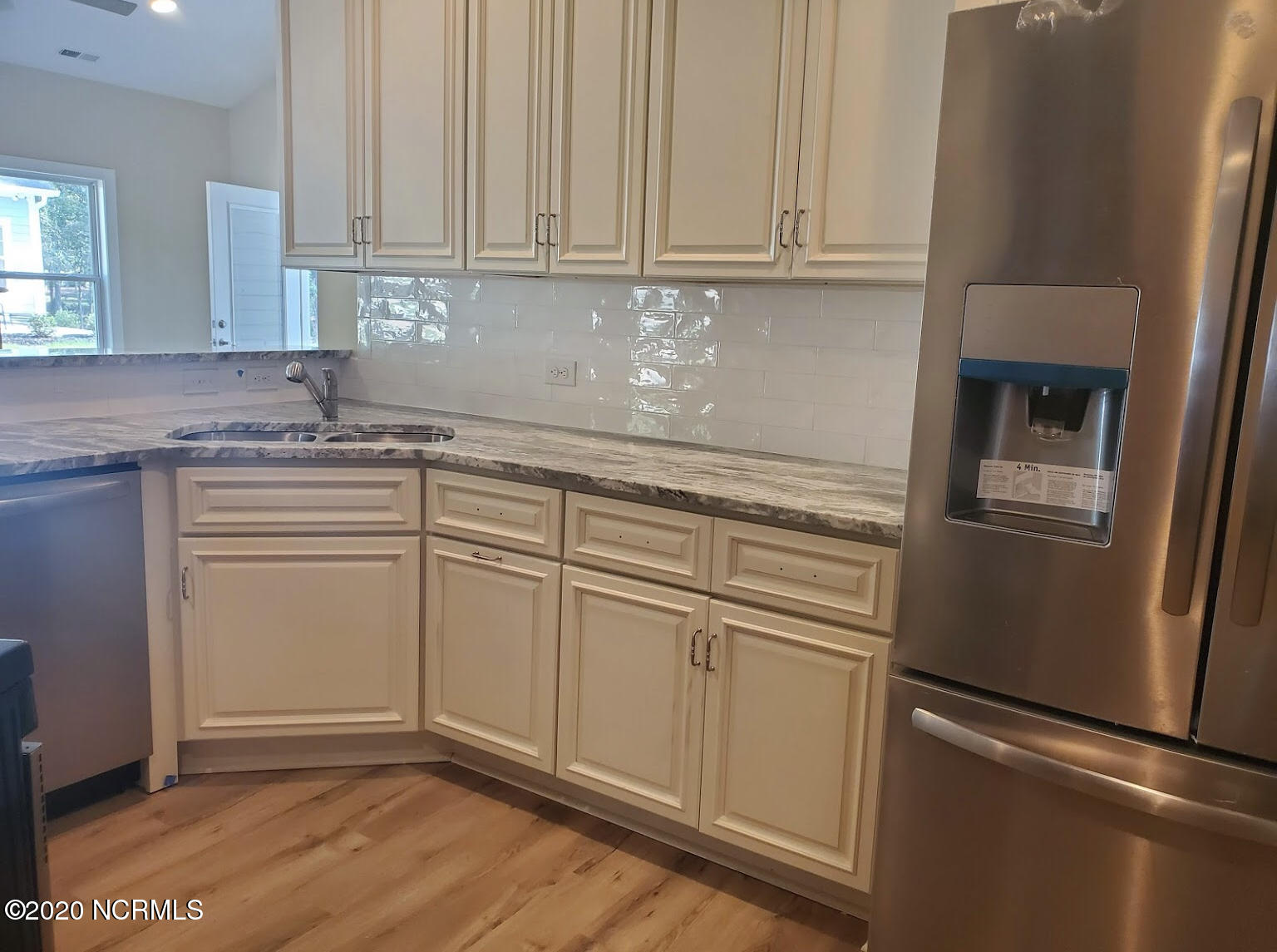 530 Barber Road Boiling Spring Lakes, NC 28461 - Photo 20 of 22 Example of Kitchen with Breakfast Bar and walk in pantry