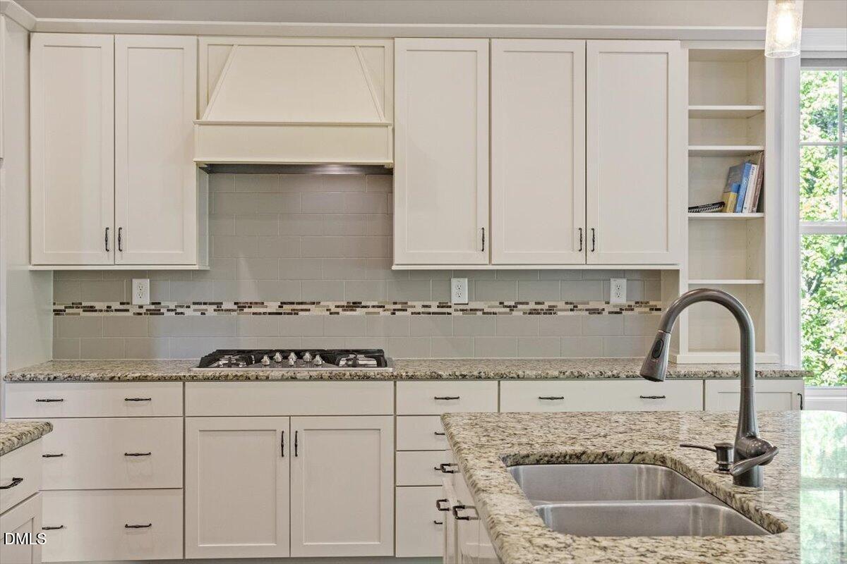 3000 Adonis Circle Raleigh, NC 27612 - Photo 8 of 37 Kitchen
