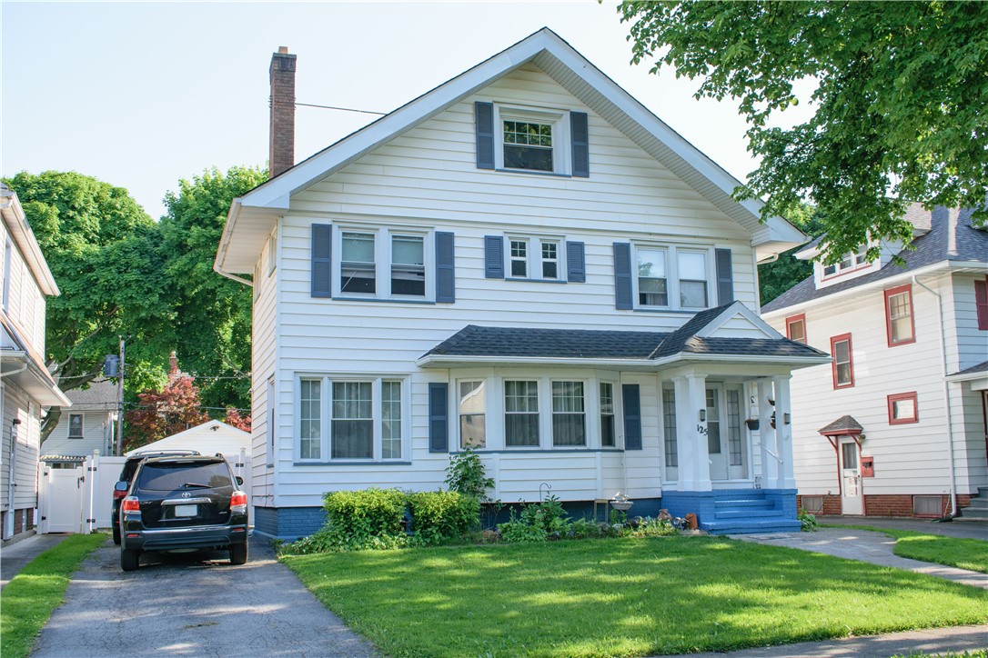 125 Roxborough Road Rochester, NY 14619 - Photo 1 of 1 Front of House