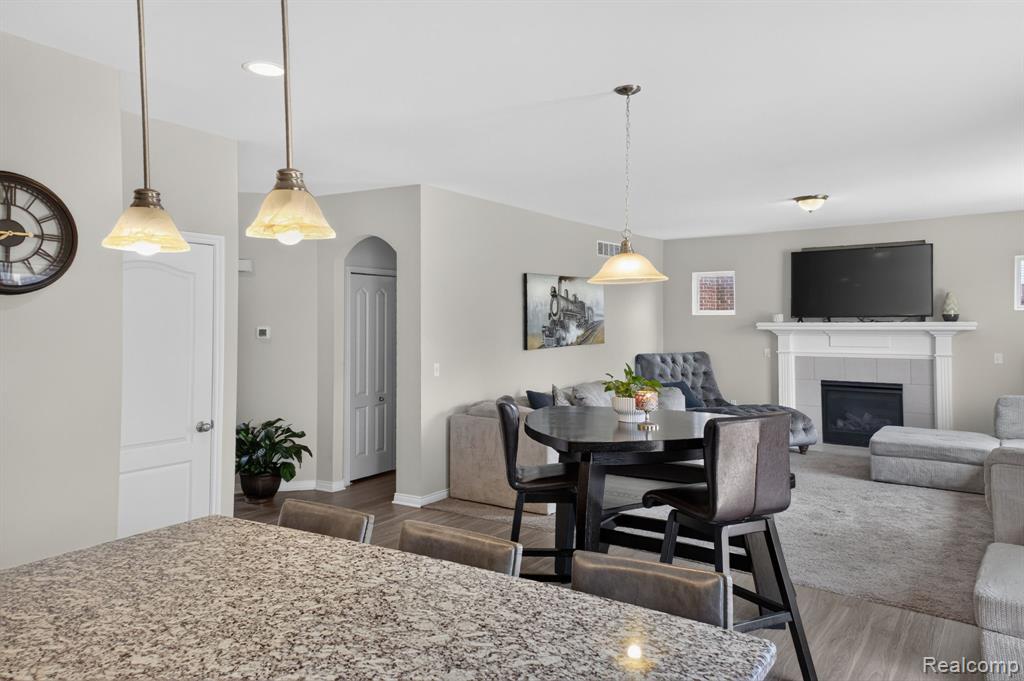 5168 Bradmore Road Warren, MI 48092 - Photo 11 of 41 Gallery Image 11