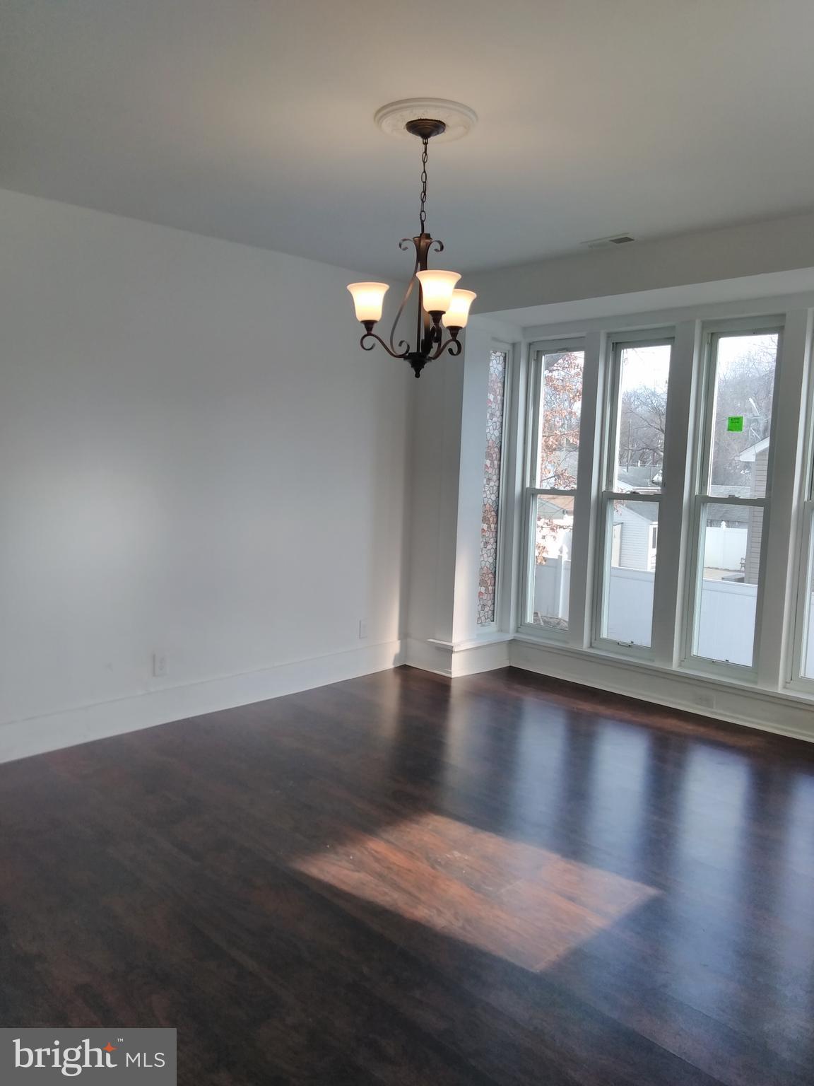 5934 Addison Road Capitol Heights, MD 20743 - Photo 2 of 10 Living Room