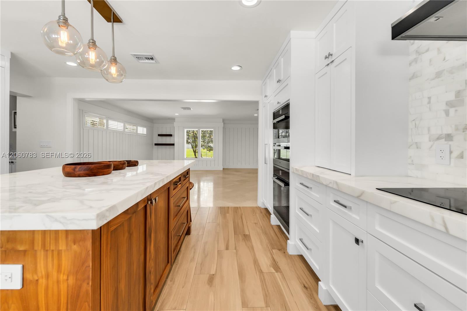 451 Ridge Road Miami, FL 33143 - Photo 8 of 76 Gallery Image 8
