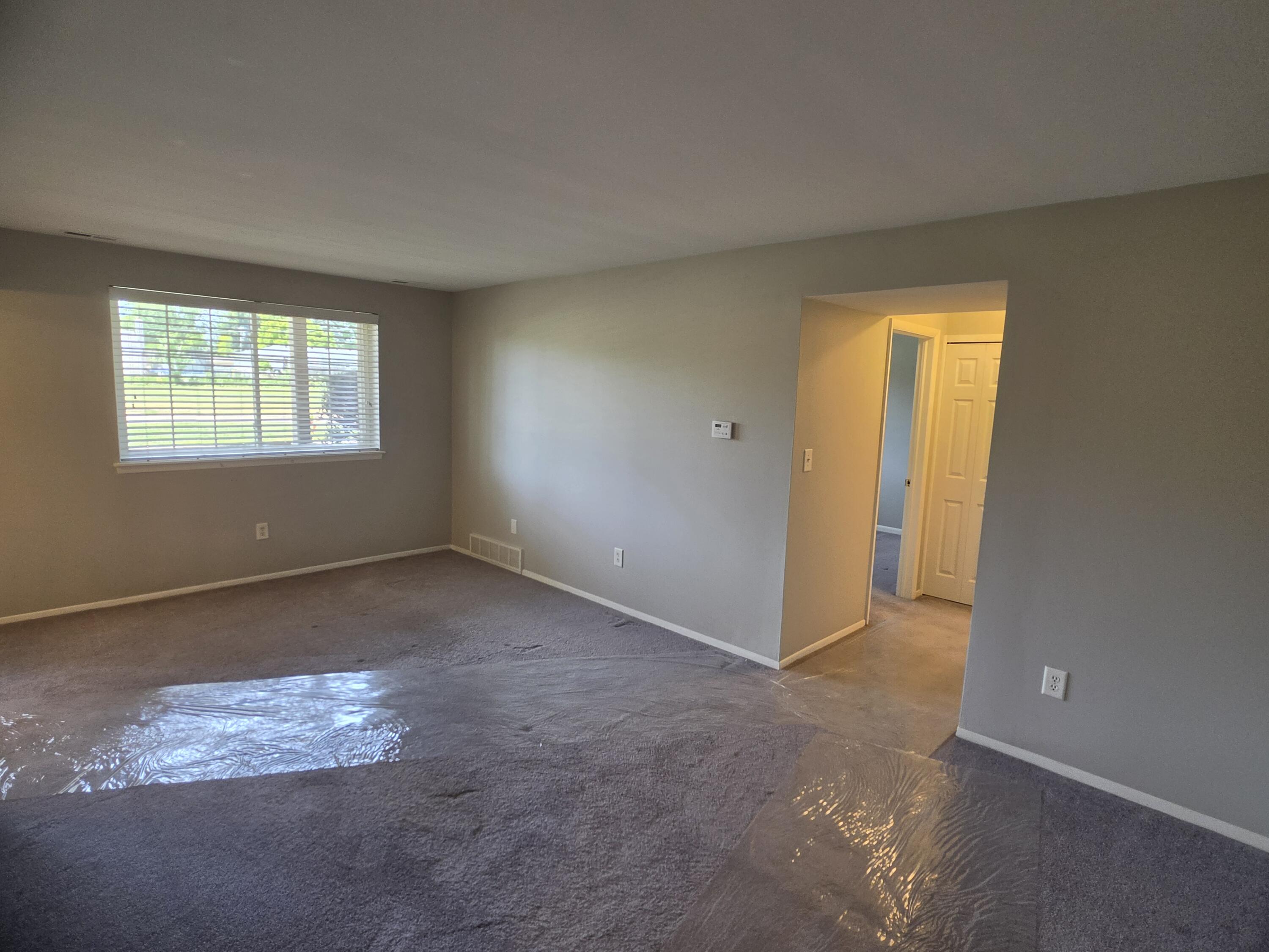 45290 Keding Street Utica, MI 48317 - Photo 2 of 24 2