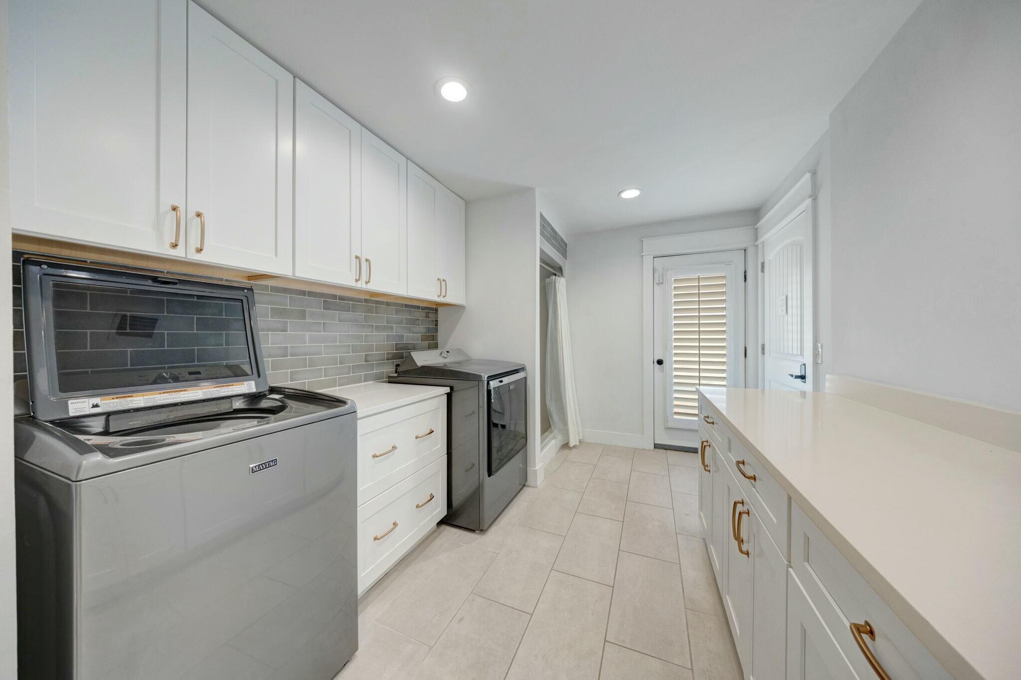 239 Pelican Circle Inlet Beach, FL 32461 - Photo 27 of 80 a kitchen with a stove and a sink