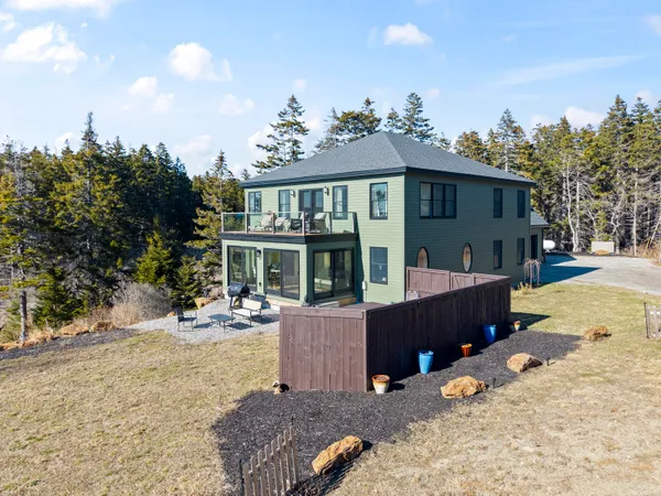 $1,675,000 | 27 Seacrest Circle, Phippsburg, ME 04562