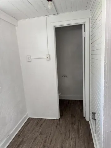 a bathroom with a toilet