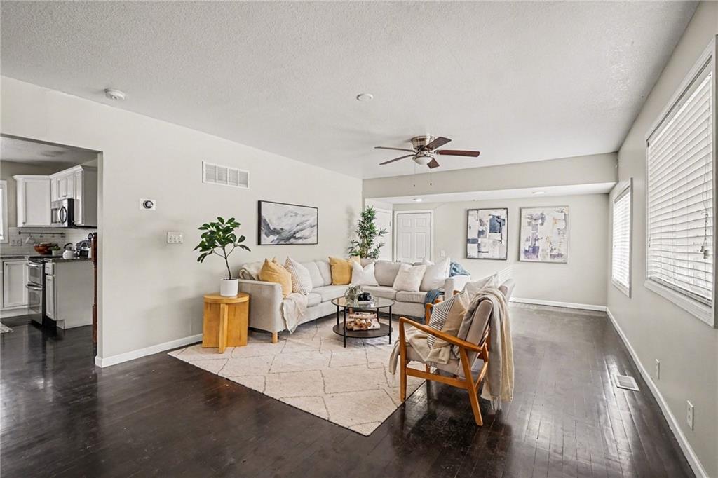 2900 East Red Bridge Road Kansas City, MO 64137 - Photo 12 of 47