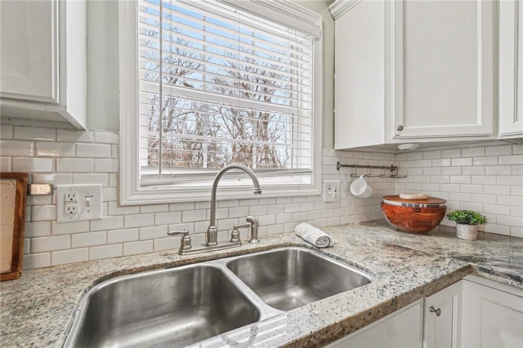 2900 East Red Bridge Road Kansas City, MO 64137 - Photo 7 of 47