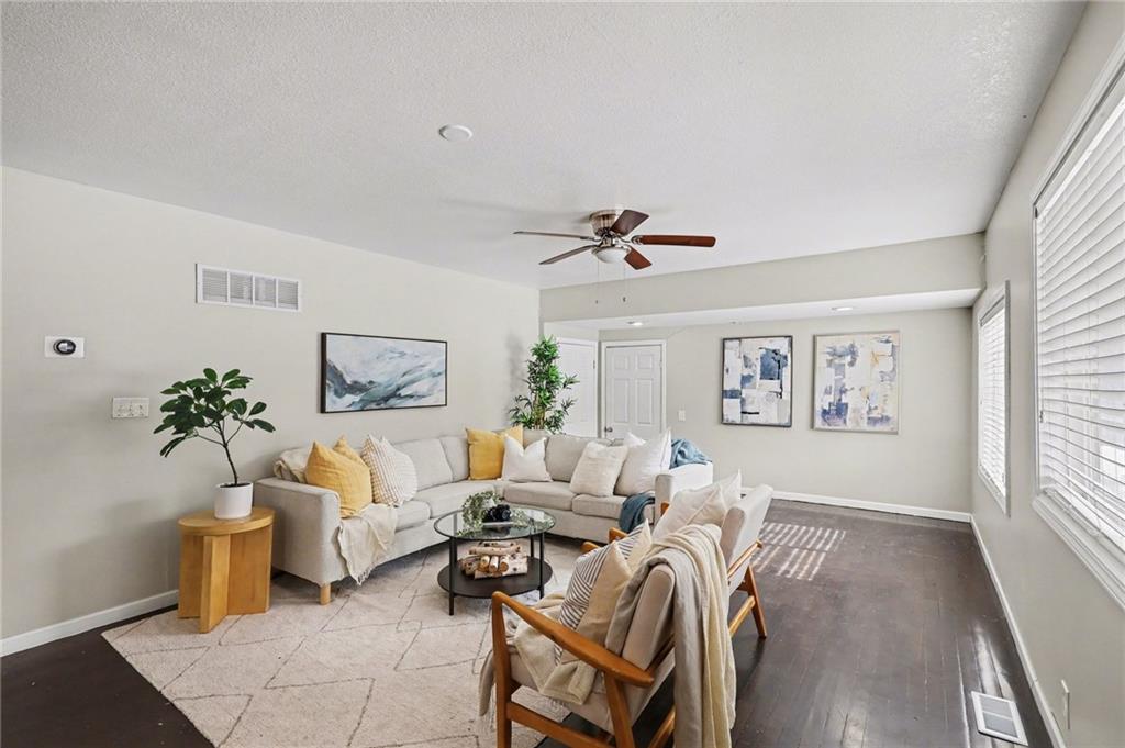 2900 East Red Bridge Road Kansas City, MO 64137 - Photo 9 of 47