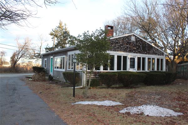 289 Hatherly Road Scituate, MA 02066 - Photo 2 of 5 Gallery Image 2