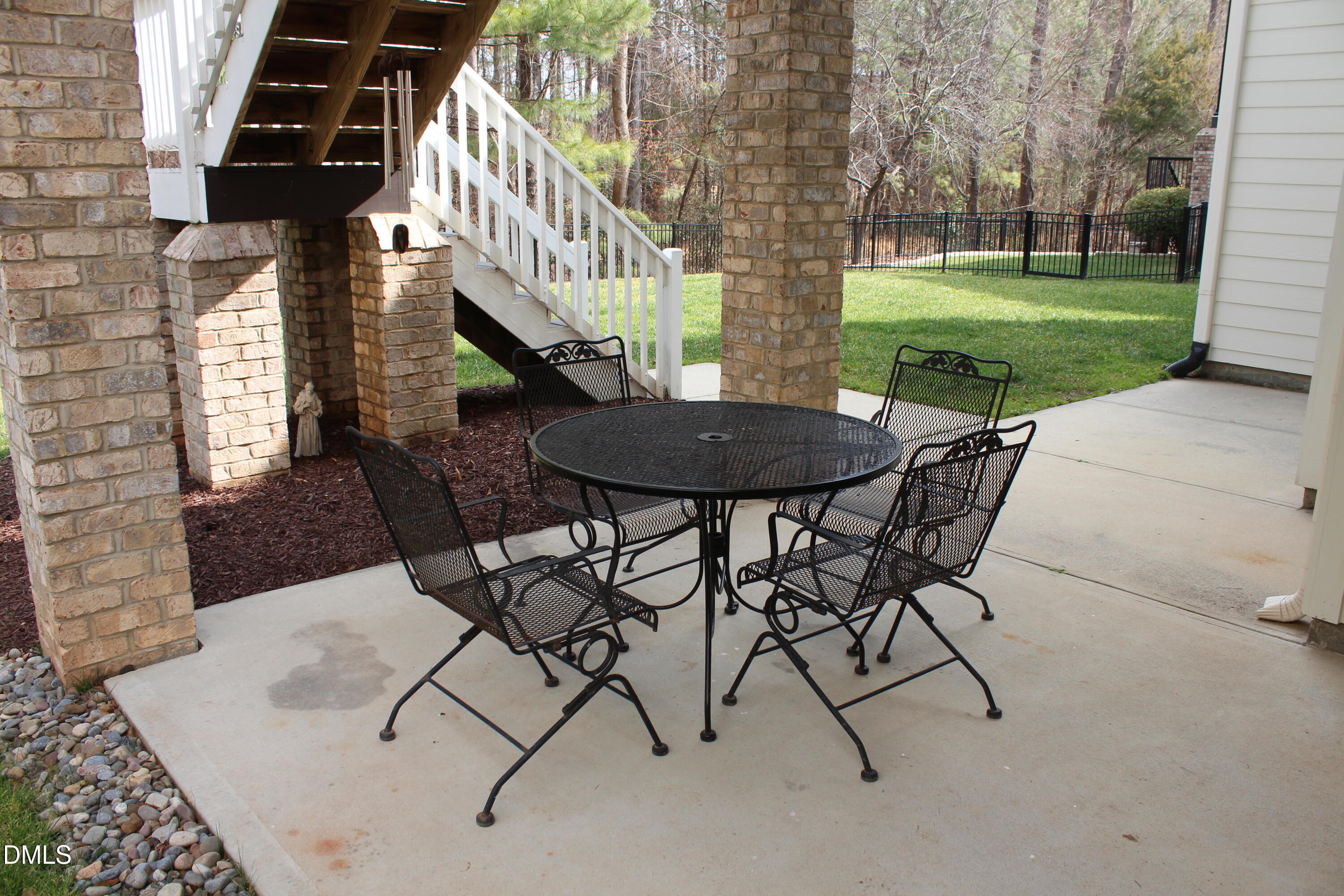 11637 Broadfield Court Raleigh, NC 27617 - Photo 40 of 58 040_lower_patio