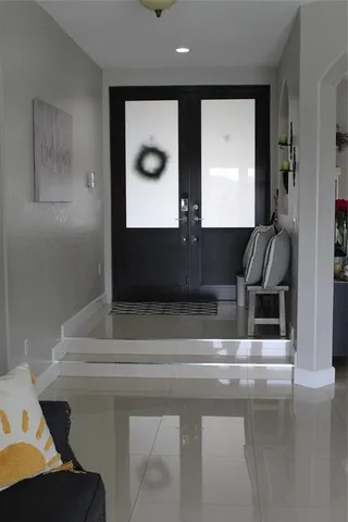 $999,999 | 16272 Southwest 42nd Terrace, Miami, FL 33185