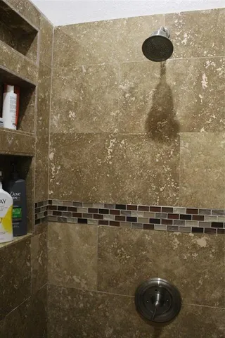 $999,999 | 16272 Southwest 42nd Terrace, Miami, FL 33185