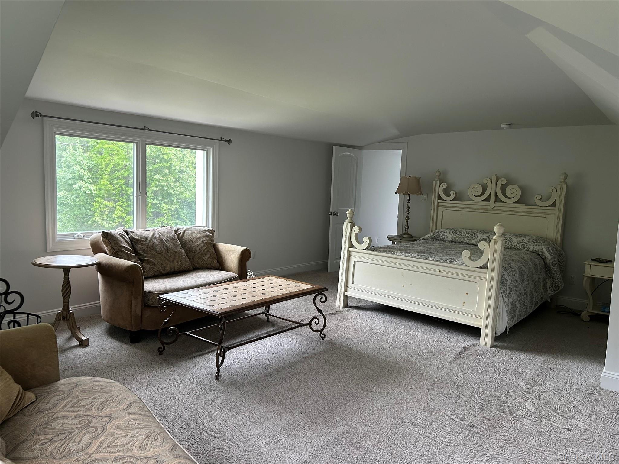 107 Pine Hill Road Chester, NY 10918 - Photo 19 of 33 2nd Floor Bedroom #2