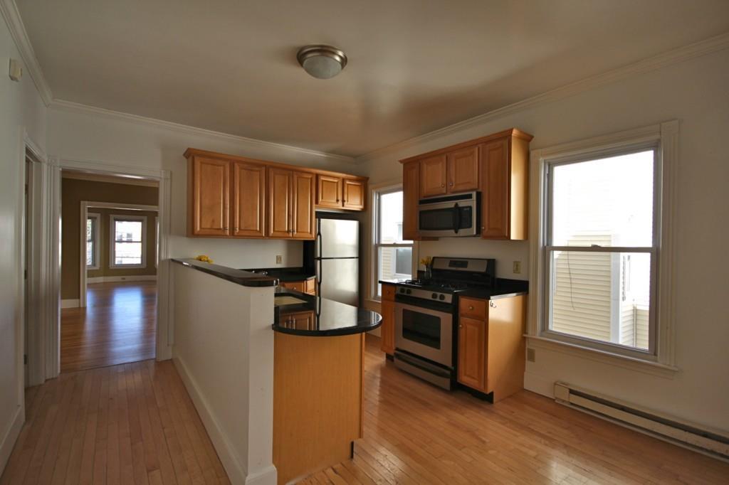 258 Danforth Street, Unit 3 Portland, ME 04102 - Photo 11 of 34 Photo