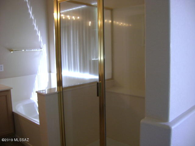 9017 East Rainsage Street Tucson, AZ 85747 - Photo 9 of 15