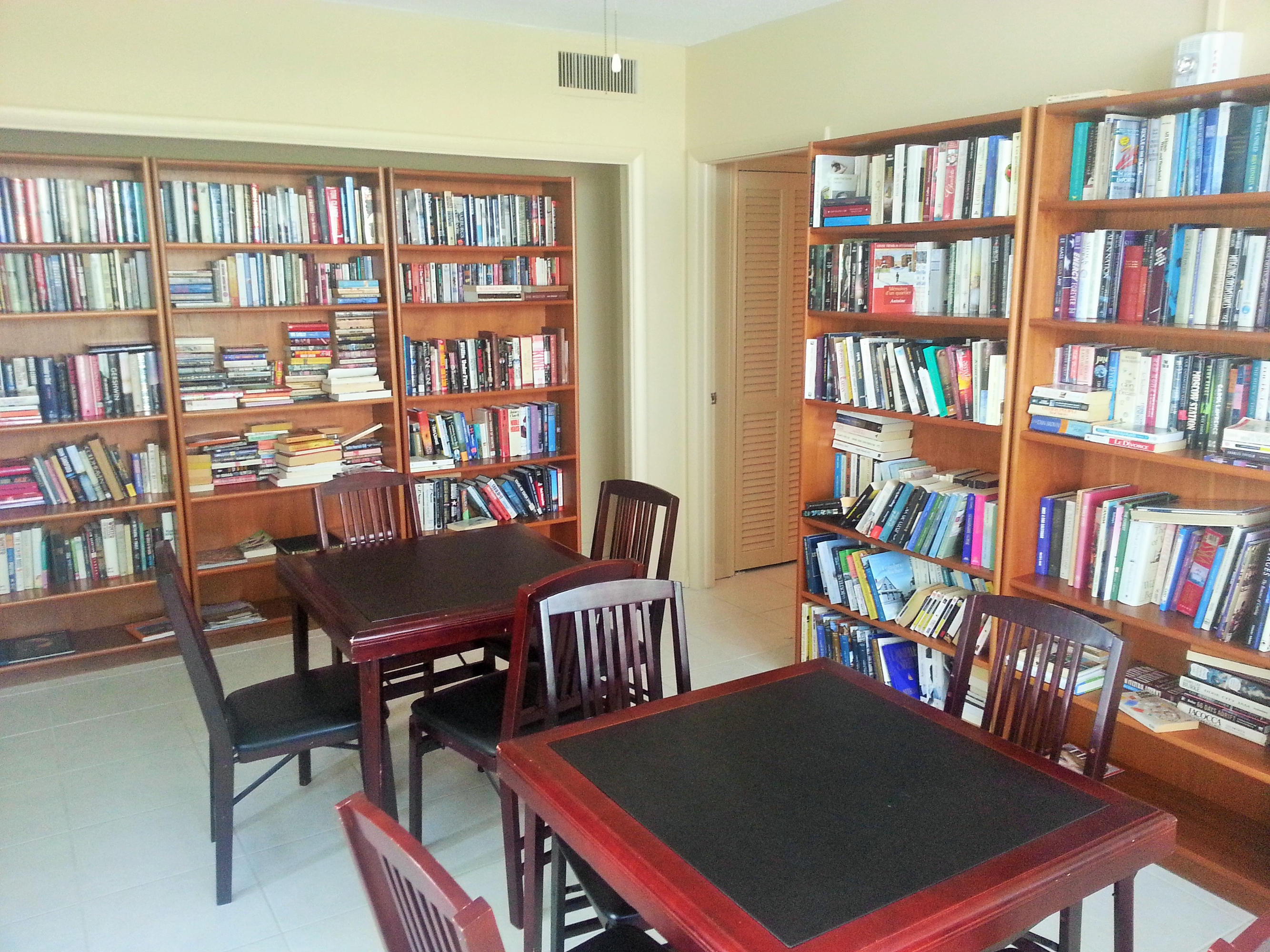 1200 South Ocean Boulevard, Unit 7A Boca Raton, FL 33432 - Photo 60 of 62 LIBRARY