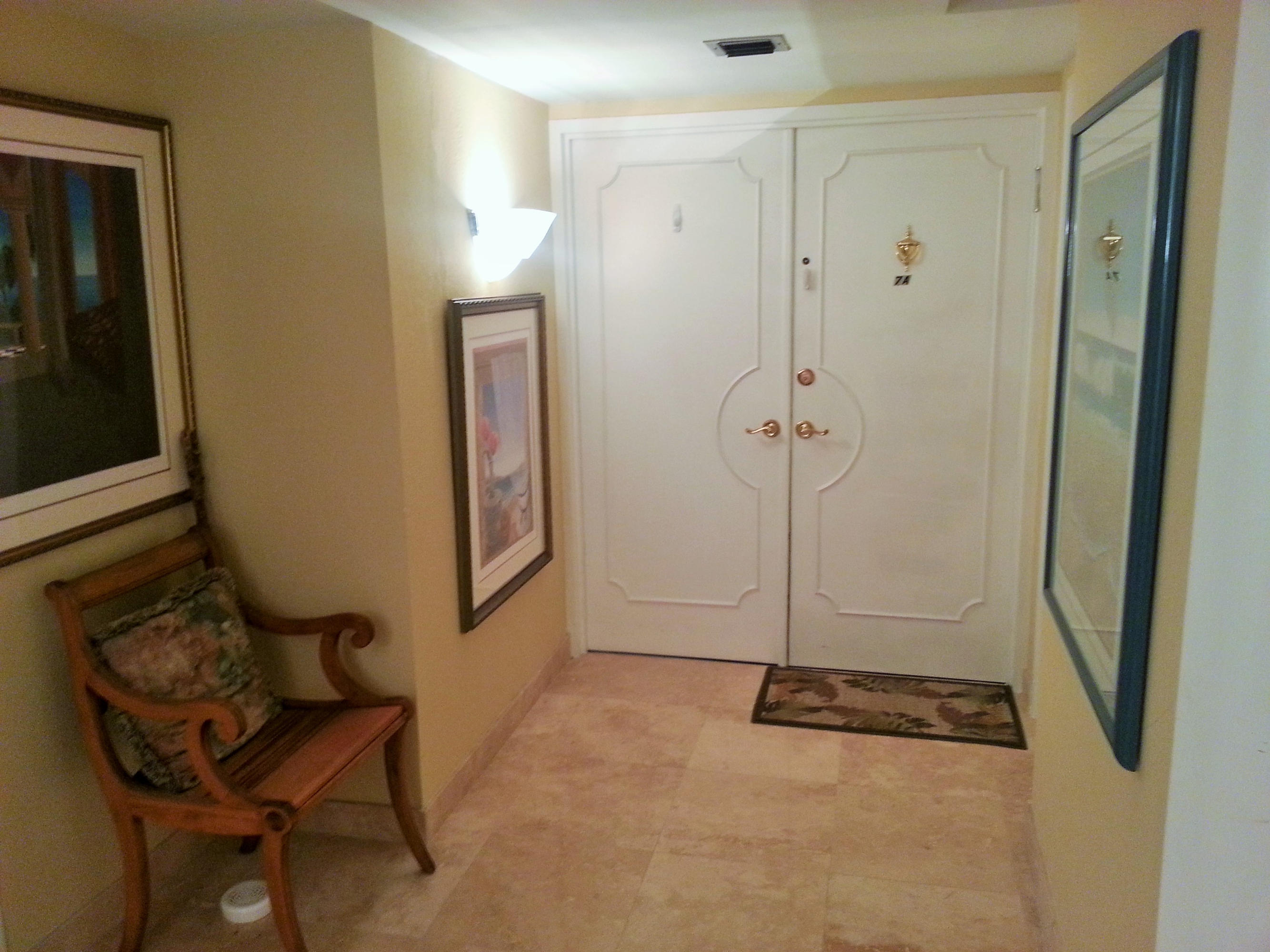 1200 South Ocean Boulevard, Unit 7A Boca Raton, FL 33432 - Photo 6 of 62 ELEVATOR FOYER