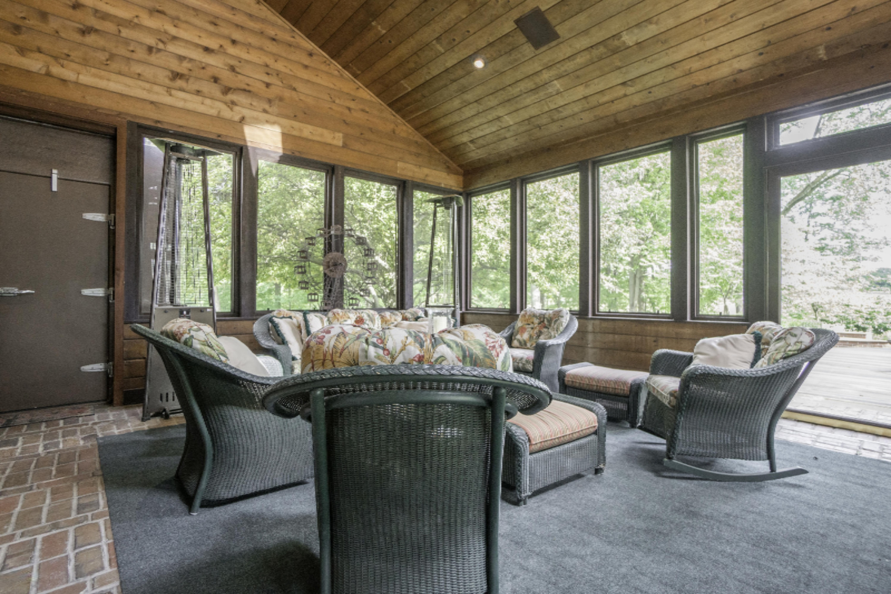 1594 Buffalo Road Galien, MI 49113 - Photo 8 of 108 22-65
