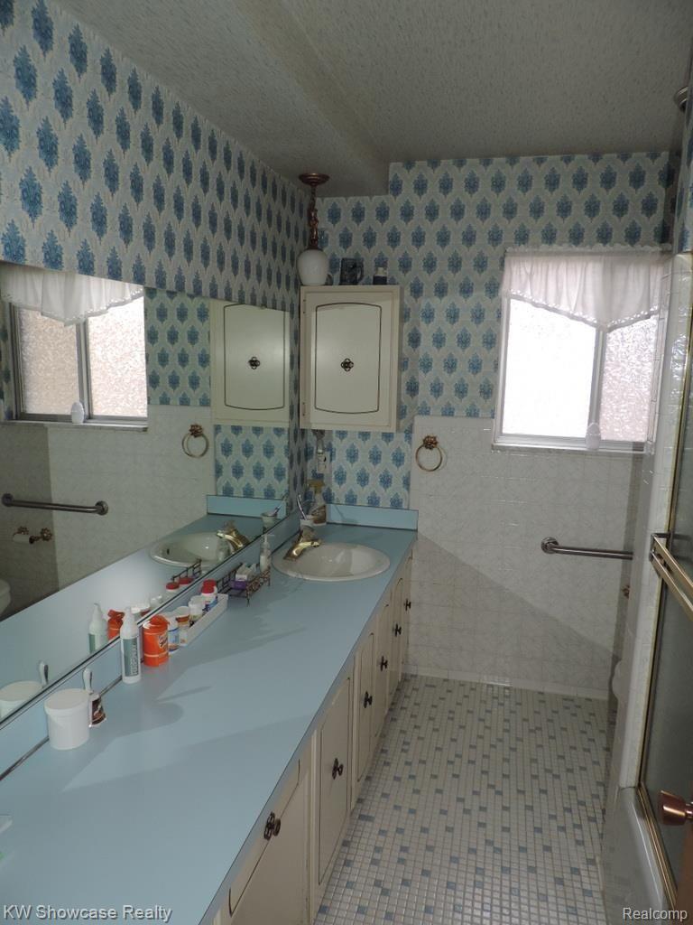2nd Full bath