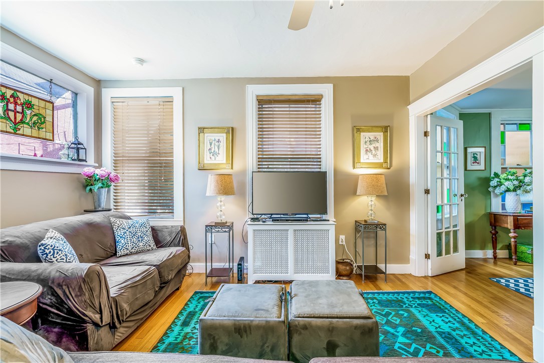 13 Goodwin Street Newport, RI 02840 - Photo 13 of 47