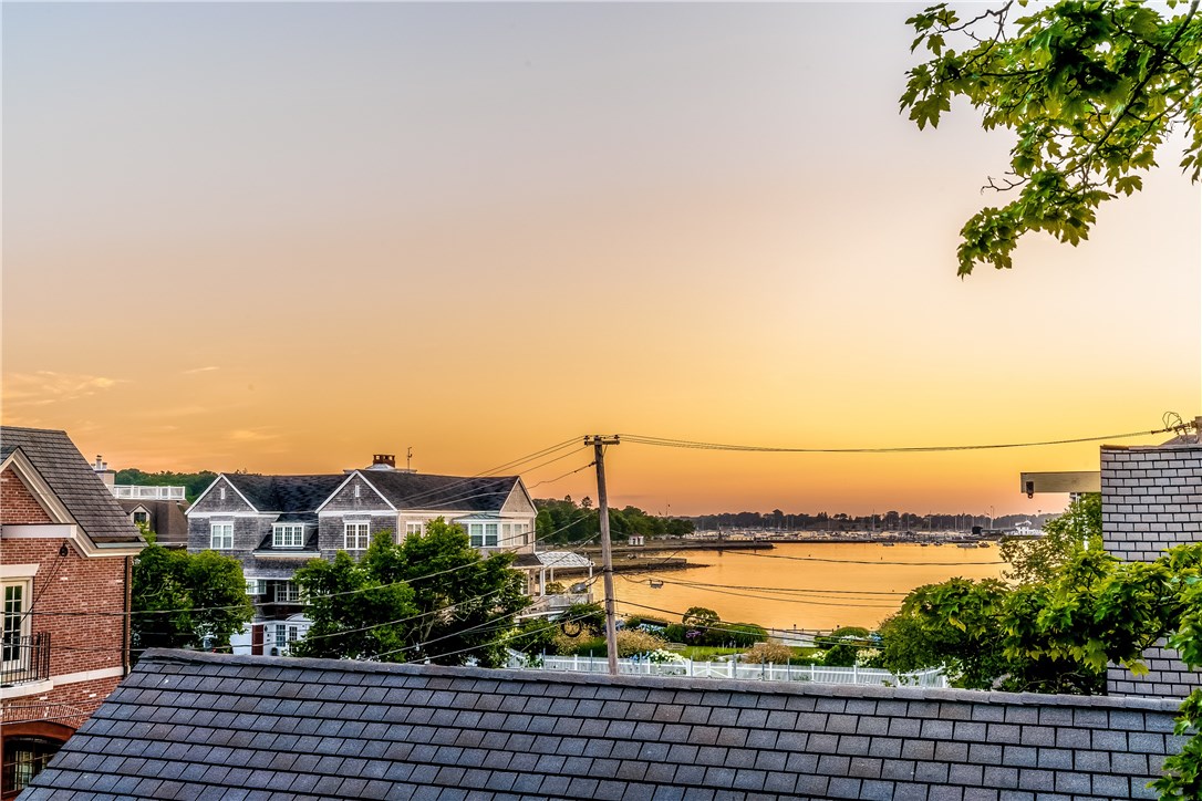 13 Goodwin Street Newport, RI 02840 - Photo 37 of 47