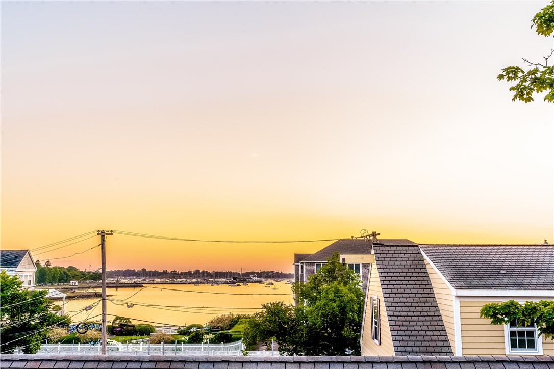 13 Goodwin Street Newport, RI 02840 - Photo 38 of 47